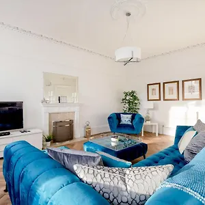 Apartment Heart Of Centre 3 Bed Georgian, Edinburgh